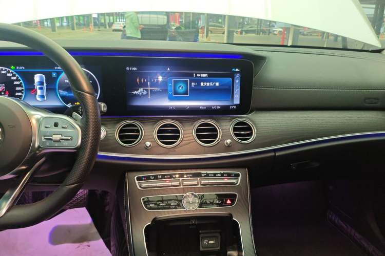 Used Mercedes-Benz E-Class 2019 Restyled E 300 L Sporty and Stylish Edition
