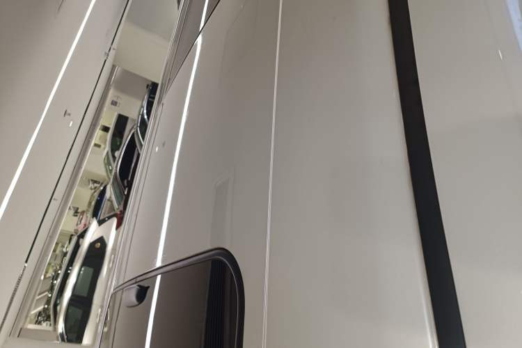 Used Toyota Alphard 2019 Dual-Engine 2.5L Luxury Edition
