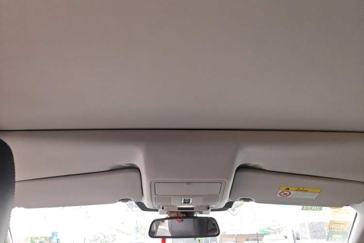 Used Land Rover Discovery Sport 2016 2.0T SE Headliner