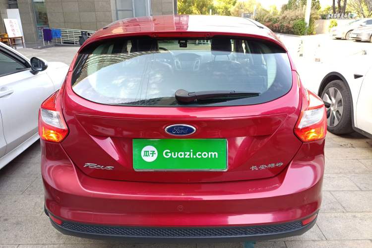 Used Ford Focus 2012 Hatchback 1.6L Automatic Fashion Edition
