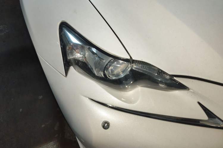 Used Lexus IS 2013 250 F SPORT Right Front Headlight