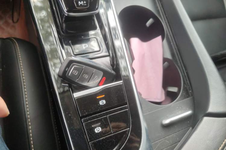 Used Bestune B70 2021 1.5T Automatic 15th Anniversary Edition
