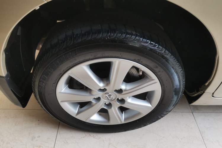 Used Toyota Verso 2014 Starlight 180E CVT Elite Edition