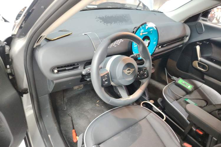 Used MINI Electric MINI ACEMAN 2024 E Classic Edition