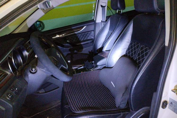 Used Zotye Z500 2015 1.5T Manual Luxury Model