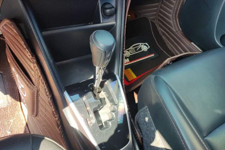 Used Toyota YARiS L Zhi Xuan 2021 X-Trail 1.5L CVT Luxury Edition