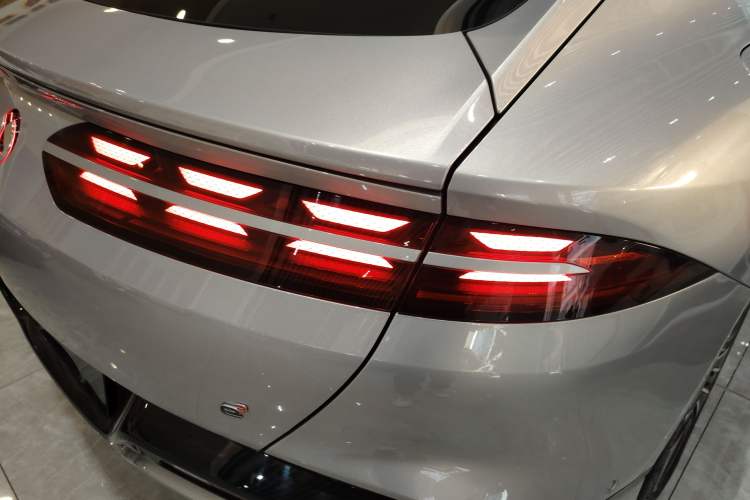 Used Denza Z9GT 2024 1100 Four-Wheel Drive Max Edition
