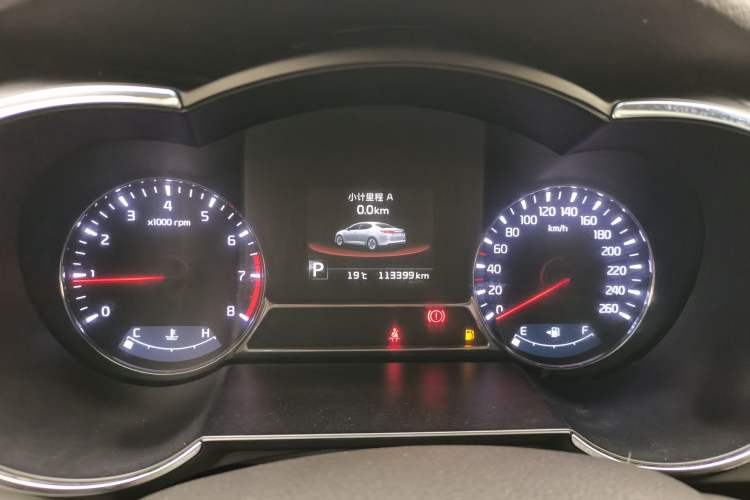 Used Kia K5 2015 2.0L Automatic LUX
