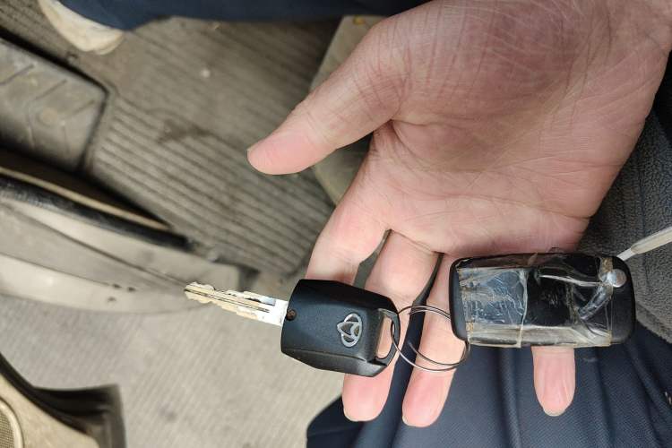 Used CHANGAN KAICHENG Ruixing M70 2017 1.5L Comfort-Style Liftback Door DAM15DL Vehicle Key