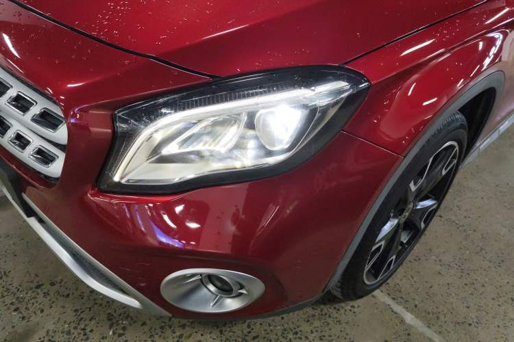 Used Mercedes-Benz GLA 2017 GLA 220 4MATIC Fashion Model
