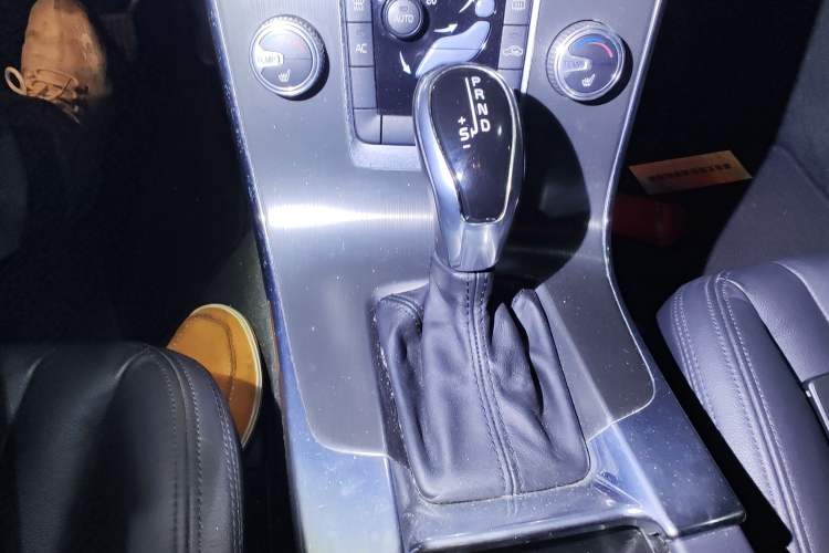 Used Volvo S60 2015 S60L T5 Intelligent Drive Edition