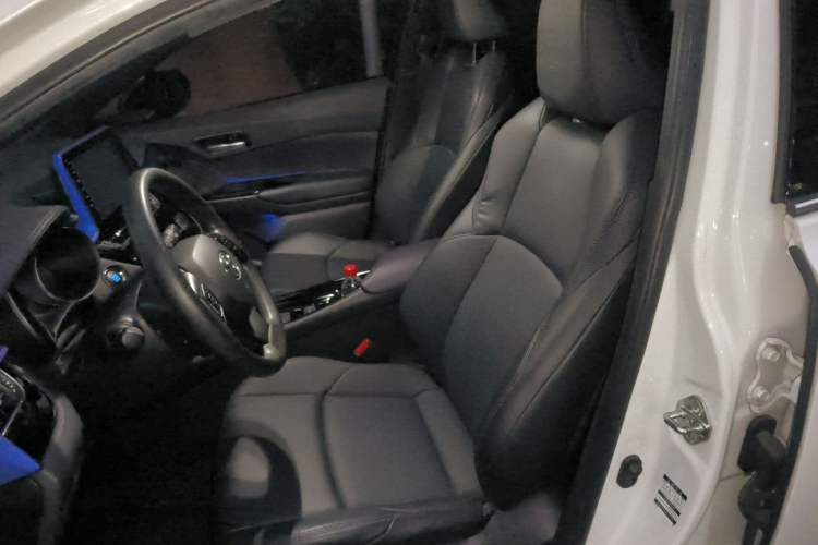 Used Toyota C-HR 2020 2.0L Leading Edition Left Front Seat