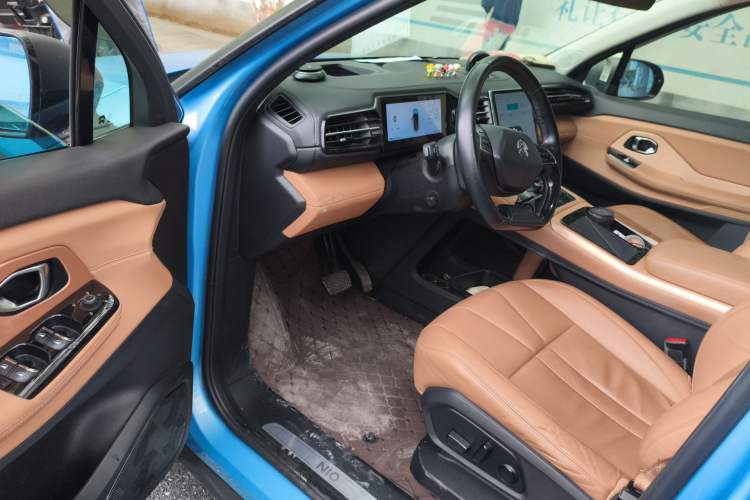 Used Nio ES8 2018 355 km Base Version 7-Seater Edition Driver Seat