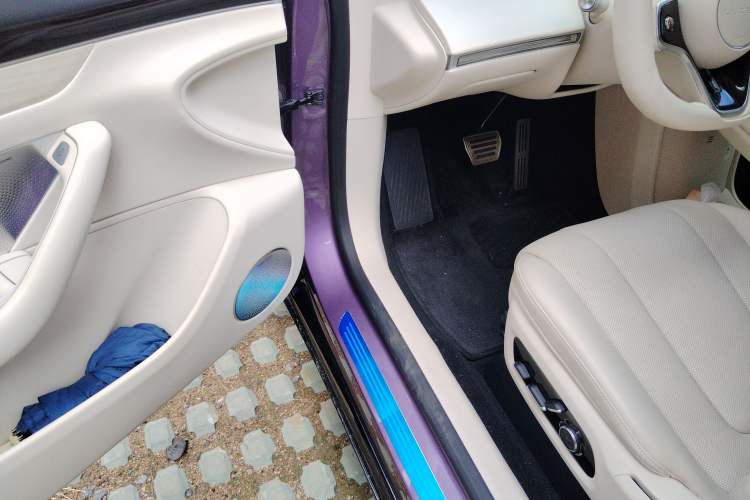 Used Hima Luxeed R7 2024 All-Electric 802 km Max