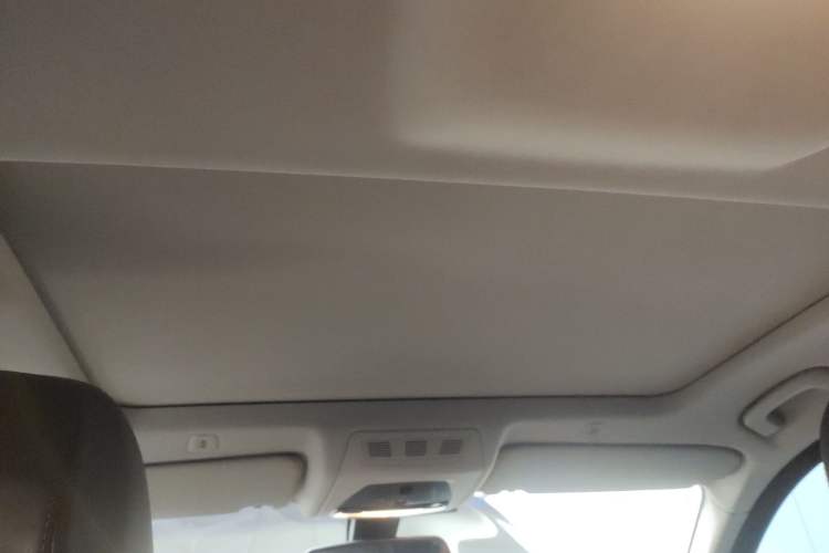 Used BMW 5 Series 2014 525Li Luxury Design Package
