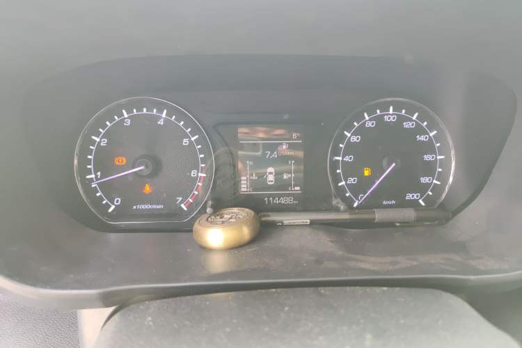 Used CHANGAN OSHAN X70A 2020 1.5L Manual Base Version
