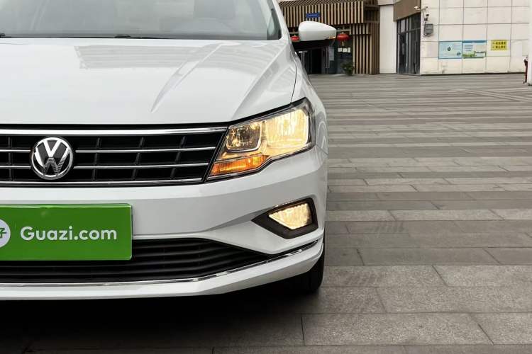 Used Volkswagen Jetta 2019 Dream Edition 1.5L Automatic Comfort Version
