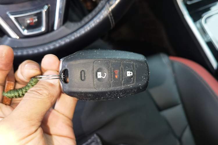 Used Haval H2 2018 Red-Label 1.5T Dual-Clutch Two-Wheel-Drive Luxury Model