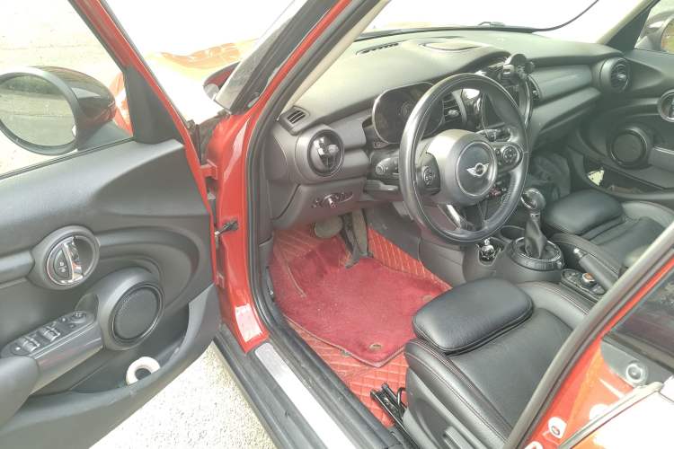 Used MINI MINI 2016 1.5T COOPER Five-Door Edition
