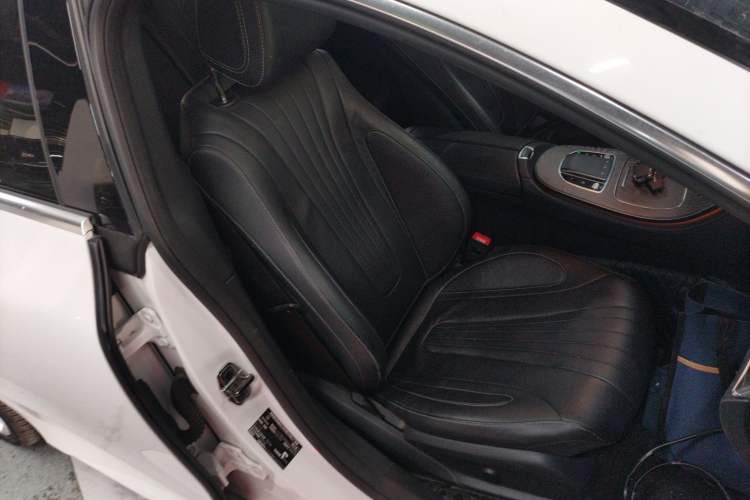 Used Mercedes-Benz CLS 2020 CLS 300 Sport Edition Right Front Seat