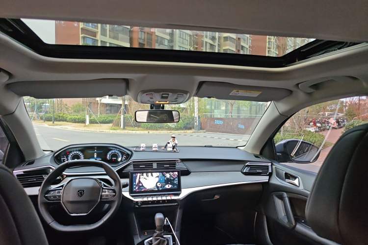 Used Peugeot 408 2022 1.6T Light-Chasing Edition
