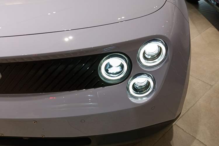 Used firefly firefly 2025 Free Edition