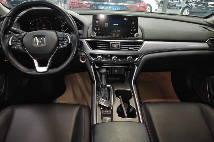 Used Honda Accord 2018 260TURBO Luxury Edition China VI

