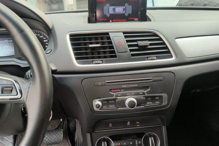 Used Audi Q3 2016 30 TFSI Fashion Model
