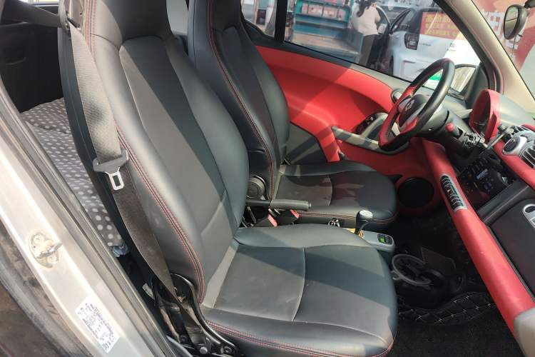 Used smart fortwo 2011 1.0 MHD Hardtop Passion Edition
