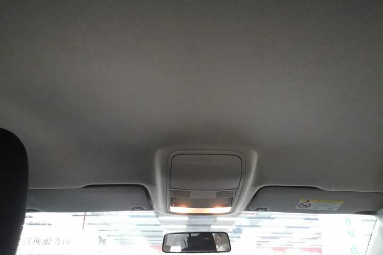 Used Volkswagen Tharu 2021 280TSI Two-Wheel Drive Trend Edition Headliner