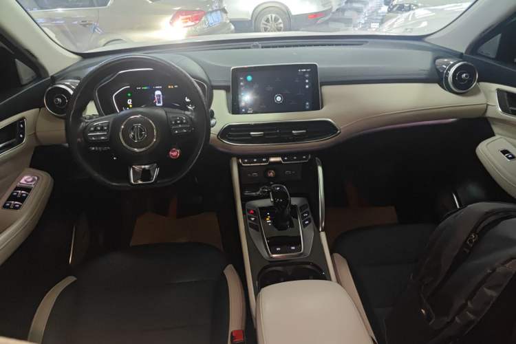 Used MG Pilot 2021 300TGI Automatic Two-Wheel Drive Trophy Prestige Edition