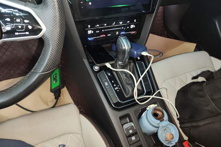 Used Volkswagen Magotan 2023 2 Million Units Commemorative Edition 330TSI DSG Luxury Version
