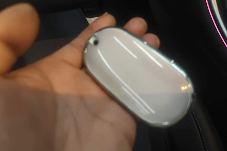 Used Mercedes-Benz C-Class 2025 C 260 L Sport Edition Vehicle Key