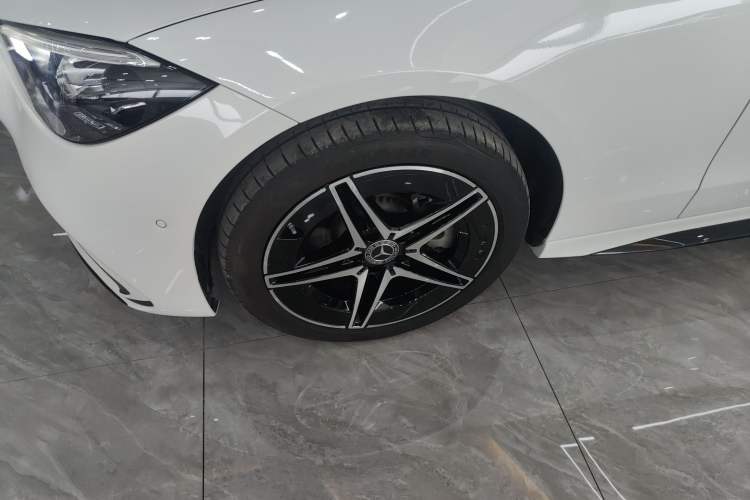 Used Mercedes-Benz C-Class 2023 Restyled C 260 L Night Edition Sports Version