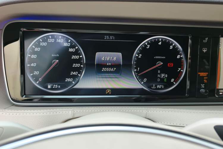 Used Mercedes-Benz S-Class 2014 S 320 L Business Model