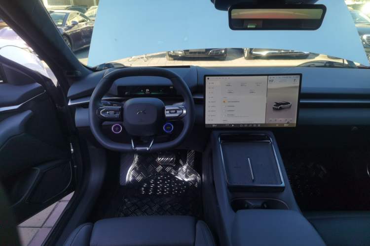 Used XPeng P7 2025 Model—820 Ultra Long Range Ultra