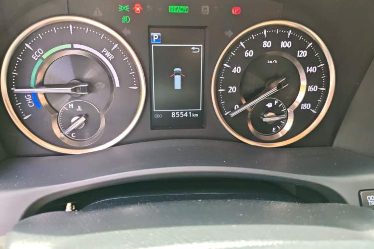 Used Toyota Alphard 2020 Dual-Engine 2.5L Luxury Edition
