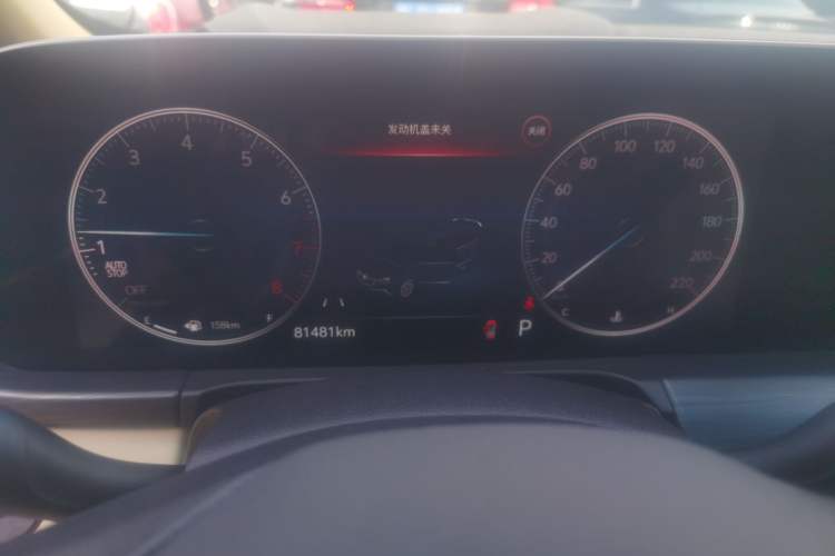 Used Buick GL8 2022 ES Landtrek 653T Luxury Edition