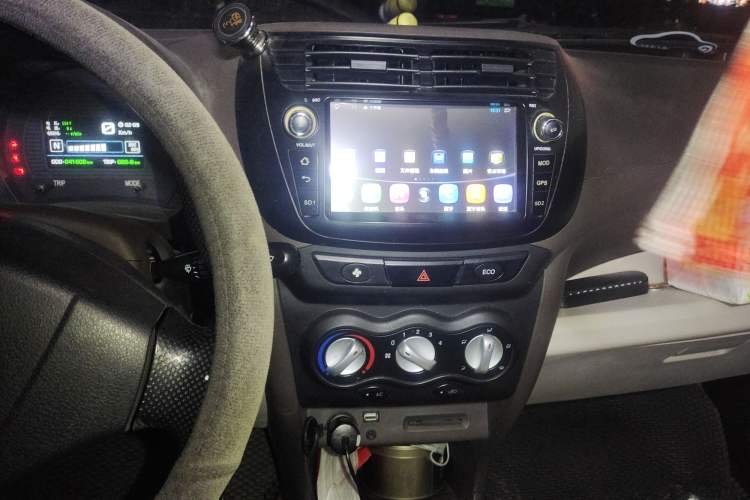 Used Zotye Cloud 100 2017 Cloud 100plus Luxury Model