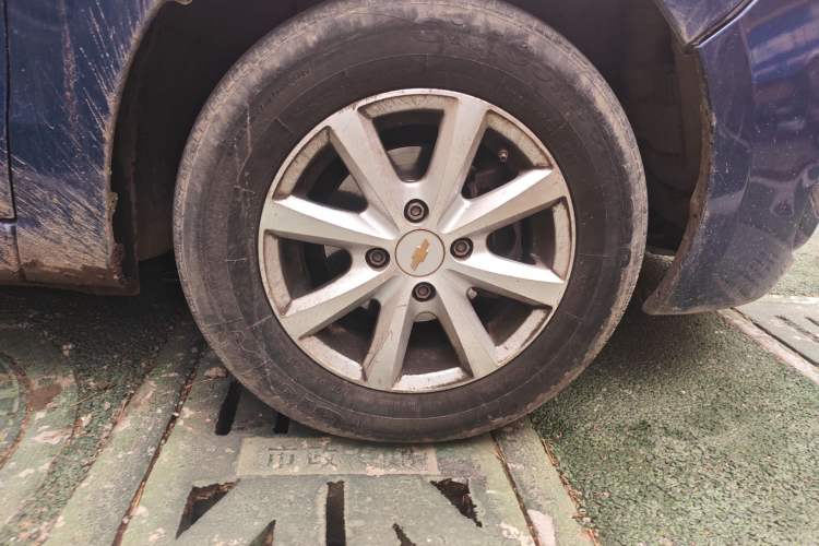 Used Chevrolet Sail 2013 Sedan 1.2L Manual Fashion Edition