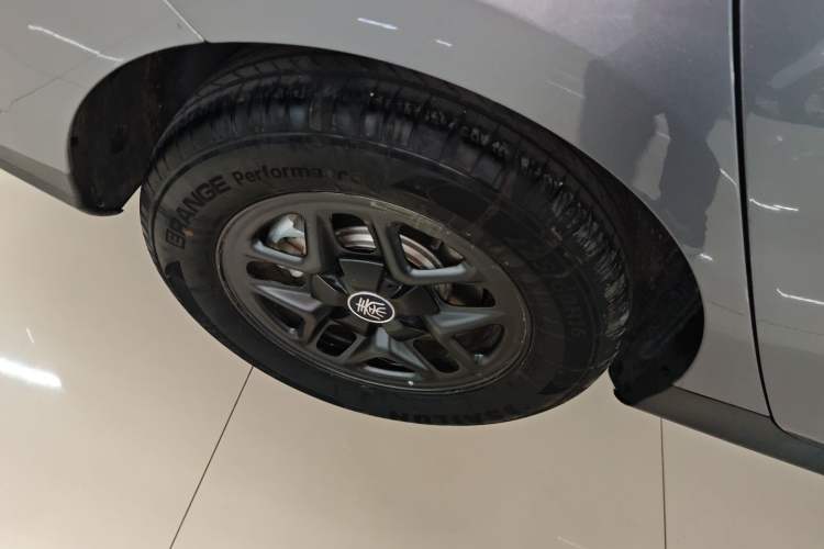 Used BYD Qin PLUS 2025 DM-i Smart Drive 55KM Leading Model Exterior 5