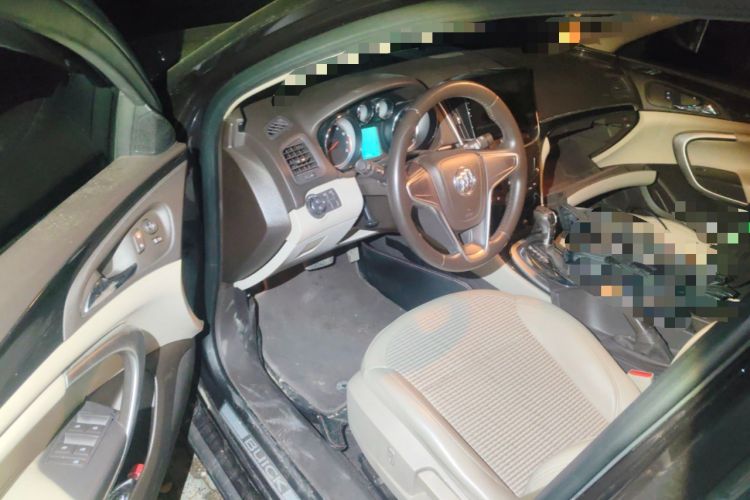 Used Buick Regal 2015 2.0L Leading Fashion Edition Driver Seat