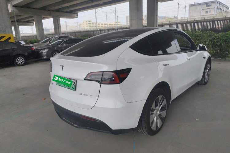 Used Tesla Model Y 2022 Rear-Wheel-Drive Version
