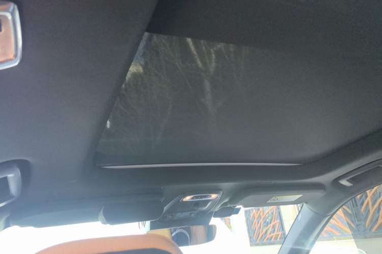 Used Volvo XC90 2019 T6 Zhiyi Edition 7-Seater China VI Standard
