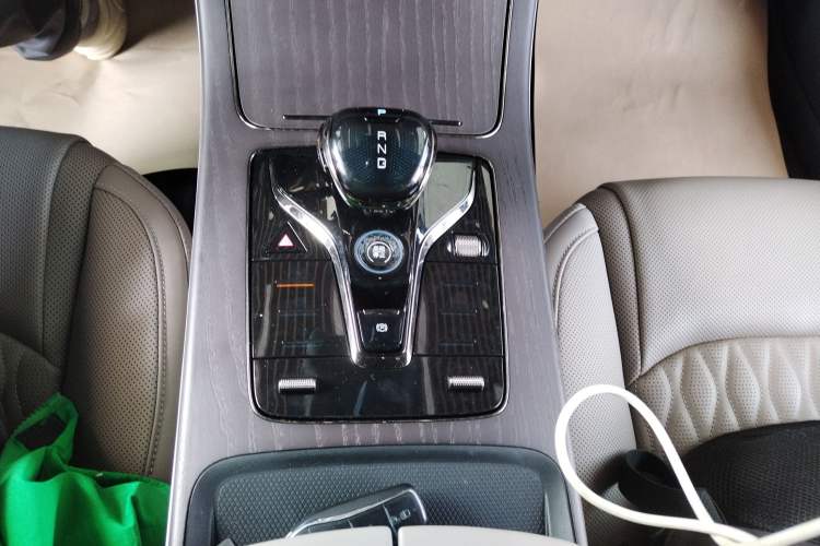 Used BYD Han 2025 DM-i Intelligent Driving Edition 125KM LiDAR Flagship Model