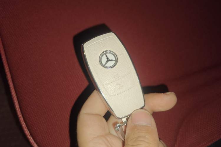 Used Mercedes-Benz GLC Coupe 2020 GLC 260 4MATIC Coupe SUV
