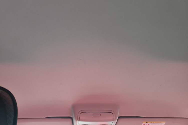 Used Volkswagen Tiguan 2015 1.8TSI Automatic Two-Wheel Drive Comfort Edition Headliner