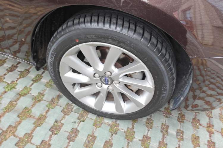 Used Volvo S60 2017 S60L T4 Smart Range Edition
