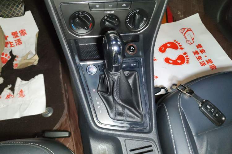 Used Volkswagen Lavida 2017 1.6L Automatic Comfort Edition