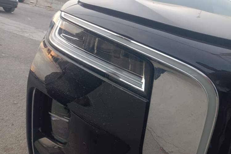 Used Hongqi H9 2022 2.0T Smart Connect Flagship Edition